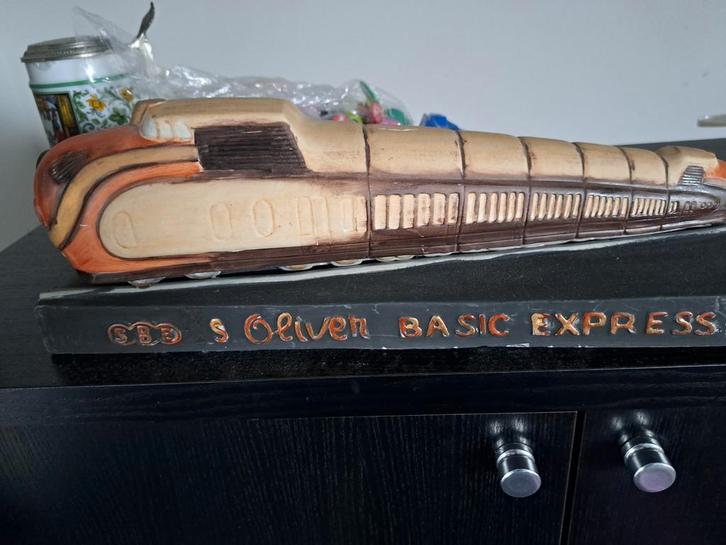 S. Oliver Basic Express Trein Schaalmodel, Verzamelen, Spoorwegen en Tramwegen, Zo goed als nieuw, Trein, Schaalmodel, Ophalen