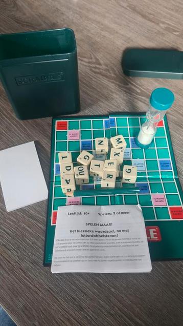 Scrabble Strijd - Letterdobbelstenen Woordspel beschikbaar voor biedingen