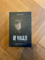 De Vallei - Krystyna Kuhn Thriller, Ophalen of Verzenden, Gelezen, Nederland