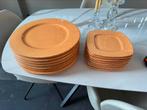 Okergeel oranje borden set, Huis en Inrichting, Ophalen