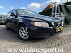 Volvo V70 2.0D NAVI/LEER/STOELVERWARM/TREKHAAK (bj 2009), Auto's, Voorwielaandrijving, 136 pk, Gebruikt, 1600 kg