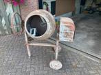 Te koop Atika betonmolen draaiwerk is goed, Doe-het-zelf en Verbouw, Betonmolens, Ophalen, Gebruikt