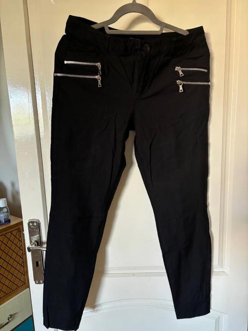 Claudia Strater stretch broek, Kleding | Dames, Broeken en Pantalons, Zo goed als nieuw, Maat 38/40 (M), Zwart, Lang, Ophalen of Verzenden