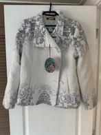 Mooie nieuwe grijs/ witte jas van Desigual maat 44, Maat 42/44 (L), Nieuw, Ophalen of Verzenden, Desigual