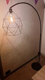 Moderne booglamp met geometrisch design, Ophalen of Verzenden, Zo goed als nieuw, Metaal, 150 tot 200 cm