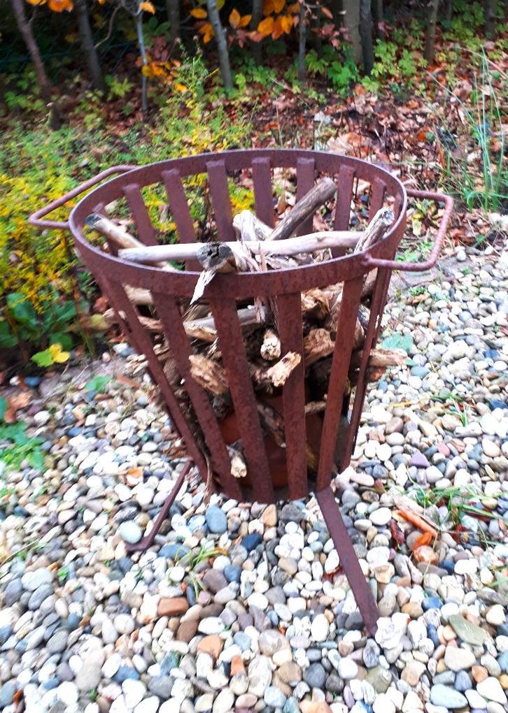 Traditioneel vormgegeven, licht geroeste vuurkorf, Tuin en Terras, Vuurkorven, Gebruikt, Vuurkorf, Ophalen