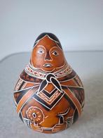 Peruaans vrouwtje van kalebas, Ophalen of Verzenden