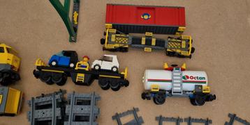 Lego trein 7939 compleet met boekjes. In nieuwstaat.  beschikbaar voor biedingen