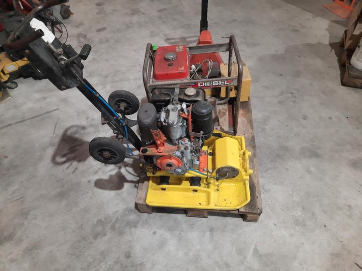 Wacker Vario trilplaat Hatz E75 dieselmotor, Tuin en Terras, Hand-tuingereedschap, Gebruikt, Ophalen