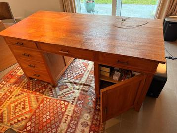 Klassiek teak houten bureau - afbeelding 2