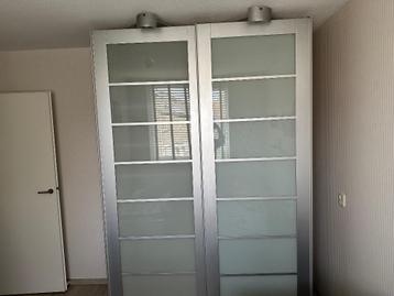 Kledingkast 2 schuifdeuren met RAL Mobel product - afbeelding 1