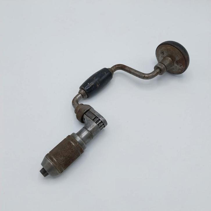 GEZOCHT:  oude stalen schaven en gereedschap voor weinig, Antiek en Kunst, Antiek | Gereedschap en Instrumenten, Ophalen