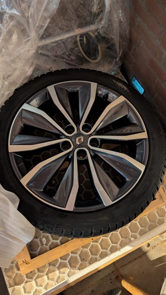 Renault Kadjar Winterbanden Goodyear set, Auto-onderdelen, Banden en Velgen, Banden en Velgen, Winterbanden, 19 inch, 225 mm, Personenwagen