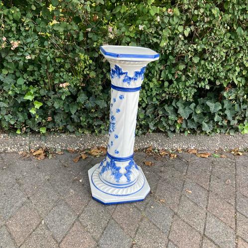 Vintage Pilaar Sokkel Zuil Blauw Wit 68cm, Antiek en Kunst, Curiosa en Brocante, Ophalen