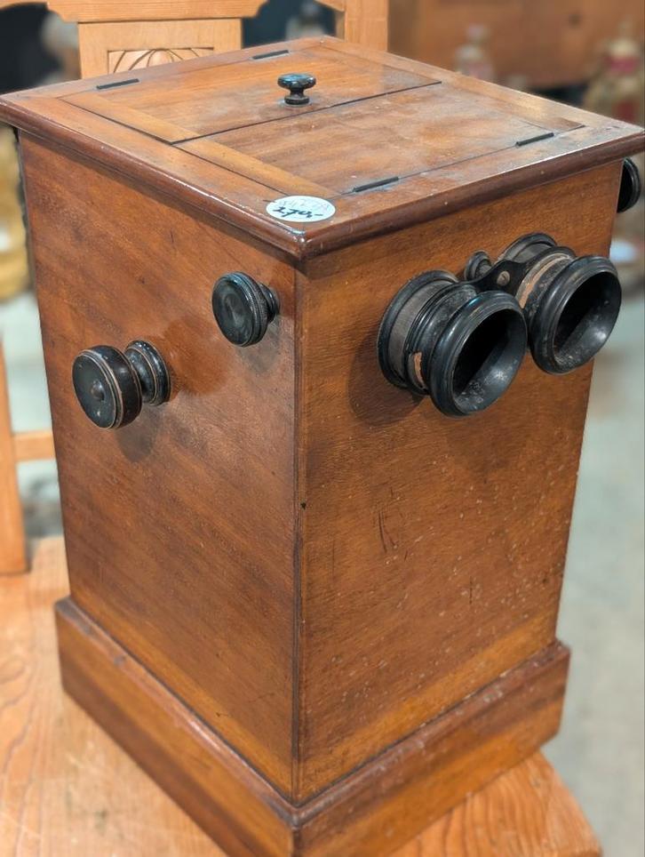 Antieke kijkkast steroskop 42 hoog. €270., Antiek en Kunst, Antiek | Gereedschap en Instrumenten, Ophalen