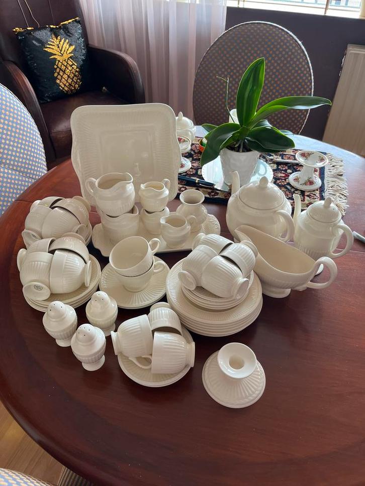 Wedgwood Edme Servies - Complete Set in Nieuwstaat, Antiek en Kunst, Antiek | Servies compleet, Ophalen of Verzenden