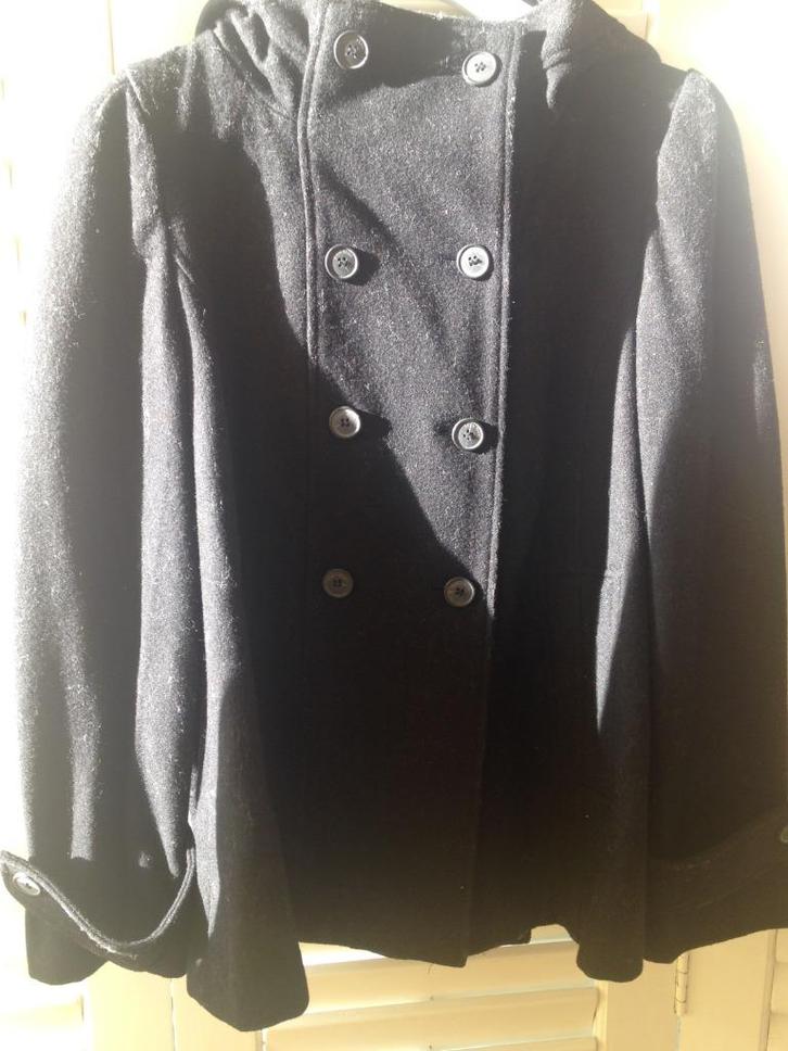 Zara jas met knopenrevers en capuchon, wol, zwart - NNG, Kleding | Dames, Jassen | Winter, Nieuw, Maat 42/44 (L), Zwart, Ophalen of Verzenden