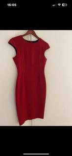Rode jurk van Zara, Knielengte, Maat 38/40 (M), Ophalen of Verzenden, Zo goed als nieuw