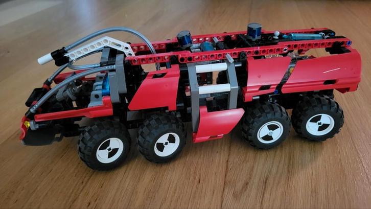 Lego 8454 Technic - Brandweerwagen, Kinderen en Baby's, Speelgoed | Duplo en Lego, Zo goed als nieuw, Lego, Complete set, Ophalen of Verzenden