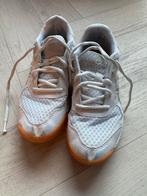 Asics sportschoenen maat 37, Ophalen of Verzenden, Gedragen, Wit, Sportschoenen