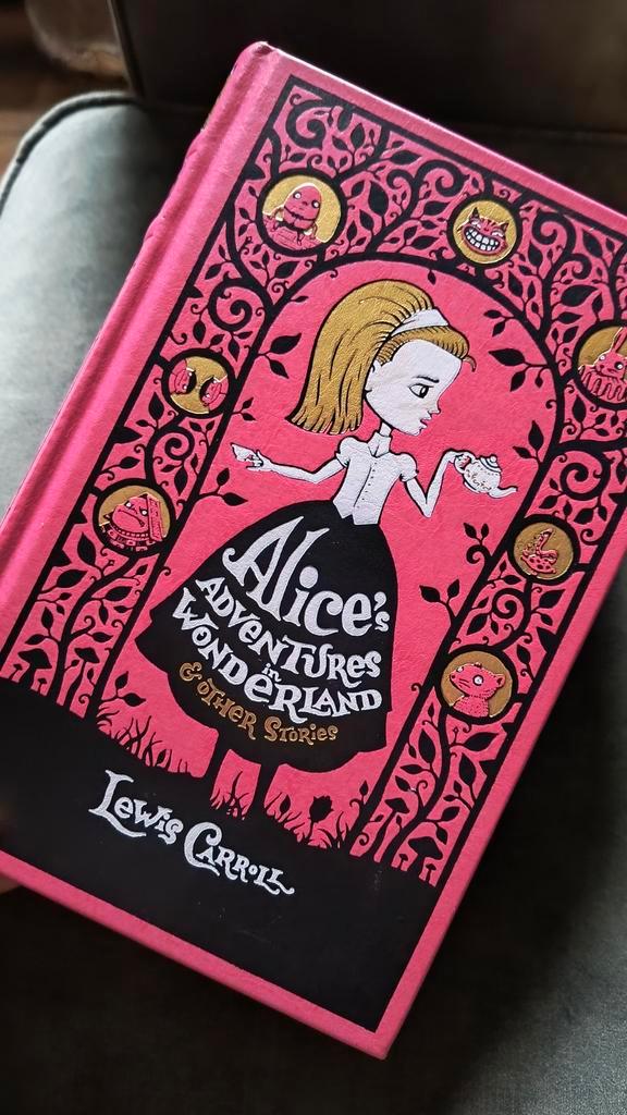 Alice in Wonderland - Lewis Carroll, Gouden details, Boeken, Literatuur, Gelezen, Europa overig, Ophalen of Verzenden