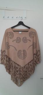 Aparte poncho van Vero Moda, suede look., Ophalen of Verzenden, Zo goed als nieuw, Maat 38/40 (M), Carnaval