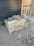 Gratis tegels, Tuin en Terras, Gebruikt, Ophalen of Verzenden, 10 m² of meer, Beton