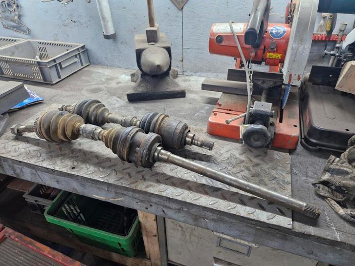 Aandrijfassen Nissan Sunny GTiR n14 sr20det, Auto-onderdelen, Ophanging en Onderstel, Nissan, Gebruikt, Ophalen of Verzenden