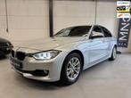 BMW 3-serie 320i xDrive|Camera|GrBeeld|Leder|Xenon|Line Assi, Auto's, Automaat, Gebruikt, Euro 6, 4 cilinders