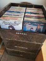 singles, ongeveer 900 stuks..jaren 70 tot 90, Ophalen, Zo goed als nieuw, Pop