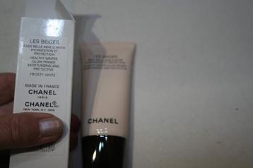 Chanel Les Beiges Healthy winter Glow primer Frosty White  beschikbaar voor biedingen