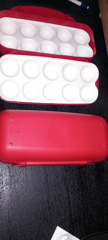 Tupperware eierdozen / bewaardozen. beschikbaar voor biedingen