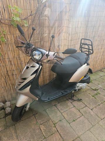 Piaggio Zipp - Nieuwstaat! beschikbaar voor biedingen