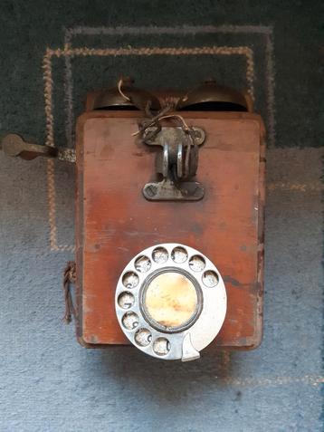 Vintage Telefoon
 beschikbaar voor biedingen