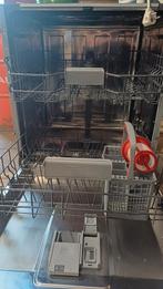 Sharp vaatwasser, Witgoed en Apparatuur, Vaatwasmachines, Ophalen, Zo goed als nieuw, Minder dan 85 cm