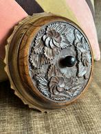 Grote ronde houten vintage opbergdoos houtsnijwerk, Ophalen of Verzenden