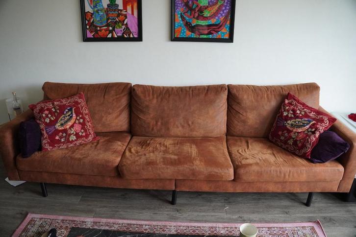 Bank Collin 4-zits - cognac, Huis en Inrichting, Banken | Sofa's en Chaises Longues, Zo goed als nieuw, Vierpersoons of meer, 250 tot 300 cm