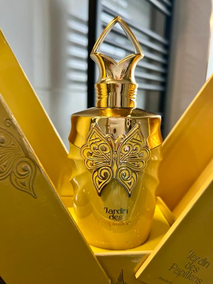 Jardine des Papillons - Paris Corner, Sieraden, Tassen en Uiterlijk, Uiterlijk | Parfum, Zo goed als nieuw, Ophalen of Verzenden
