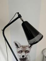Staande zwarte retro lamp, Ophalen, Gebruikt, Metaal, 150 tot 200 cm