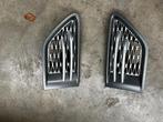 Zij vent grills L320 supercharged origineel, Ophalen of Verzenden, Gebruikt, Land Rover, Spatbord