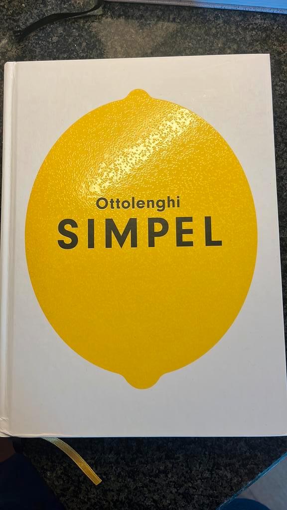 Yotam Ottolenghi - Simpel, Boeken, Kookboeken, Zo goed als nieuw, Overige typen, Overige gebieden, Gezond koken, Ophalen of Verzenden