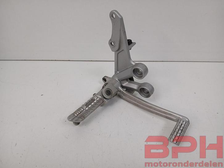 Schetsplaat rempedaal Suzuki GSX-R 1000 K7 - K8 2007 t/m 200, Motoren, Onderdelen | Suzuki, Gebruikt, Ophalen of Verzenden