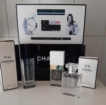 Chanel verzameling  beschikbaar voor biedingen