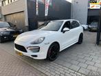 Porsche Cayenne 4.8 GTS Sport Airco PDC NAP APK, Automaat, Gebruikt, 8 cilinders, Wit