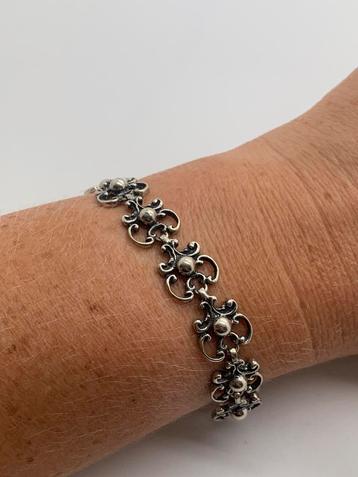 X925 Prachtige zilveren armband Noorse stijl beschikbaar voor biedingen