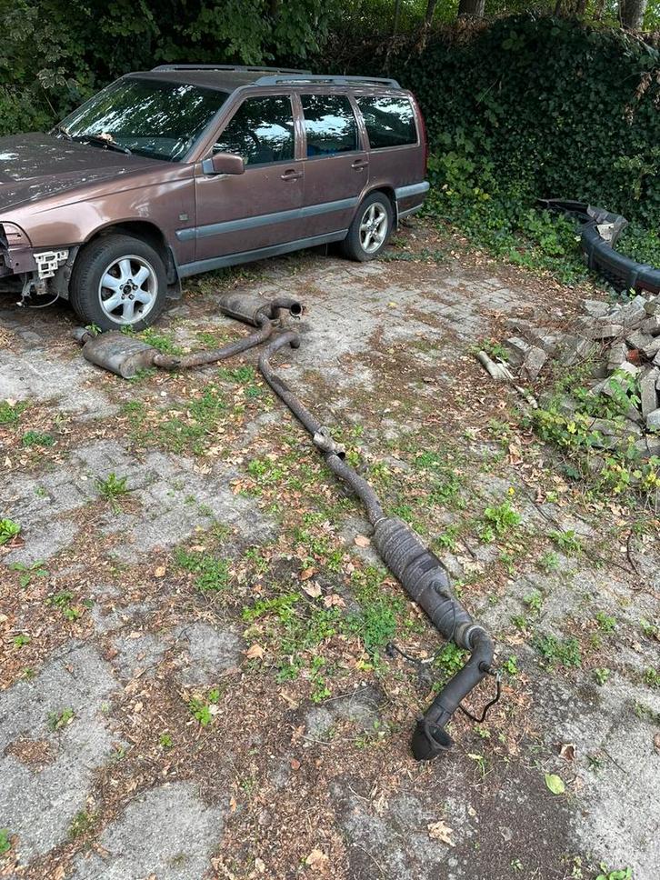 Uitlaat V70XC 2.5T AWD met klep en afstandsbediening!, Auto-onderdelen, Uitlaatsystemen, Volvo, Gebruikt, Ophalen