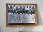 Schilderij NY collection bouwvakkers op balk, 50 tot 75 cm, Overige typen, Ophalen of Verzenden, Zo goed als nieuw