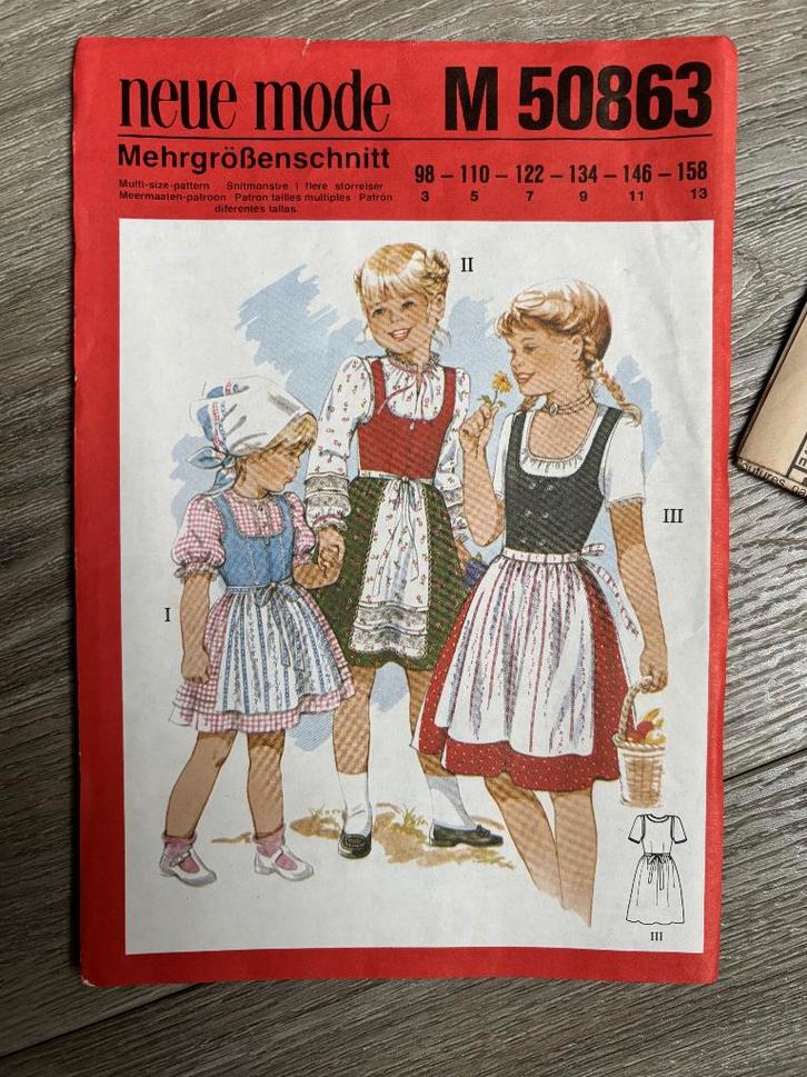 naai patronen Dirndle voor kinderen, Hobby en Vrije tijd, Kledingpatronen, Nieuw, Overige typen, Vrouw, Overige merken, Ophalen of Verzenden