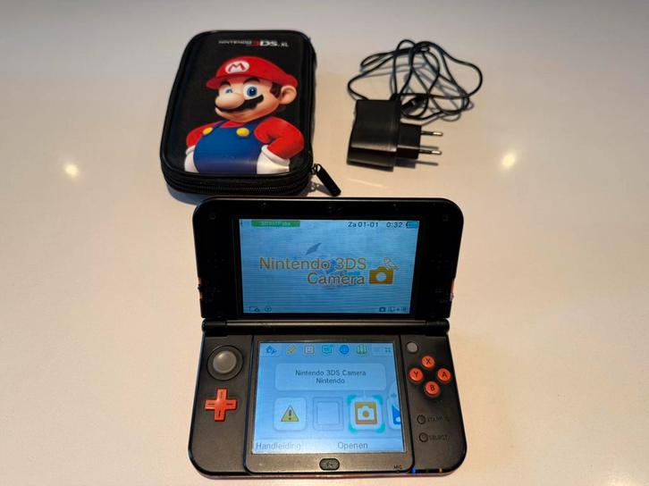 New Nintendo 3DS XL, Spelcomputers en Games, Spelcomputers | Nintendo 2DS en 3DS, Gebruikt, 3DS XL, Overige kleuren, Met beschermhoes of tas