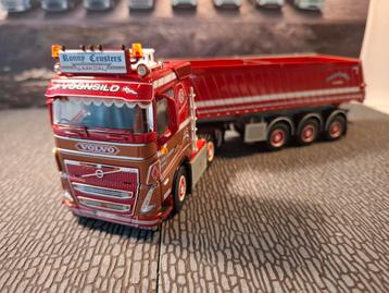 Volvo FH met kiptrailer van Ceusters van Tekno.  beschikbaar voor biedingen